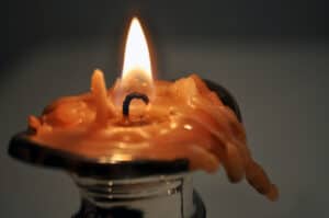 Will A Candle Burn Itself Out? - Candleers